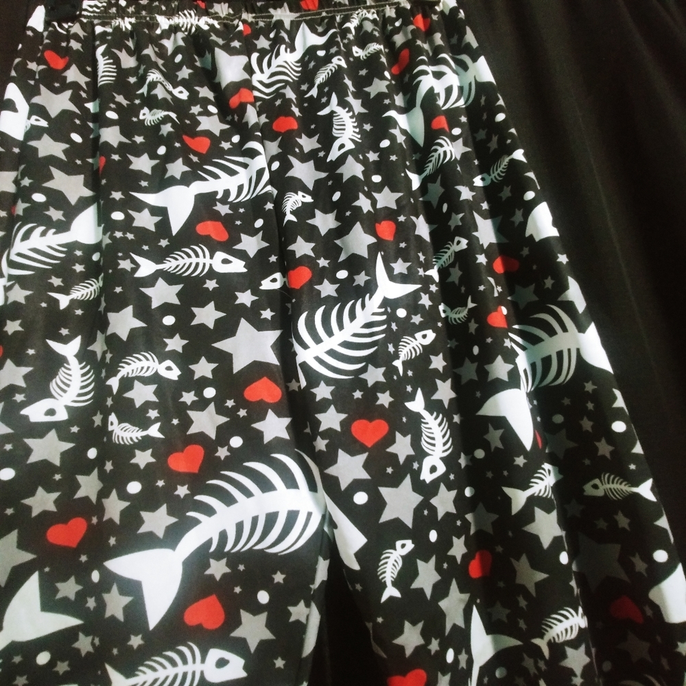 Fish Bone Skeleton Stars Heart leggings